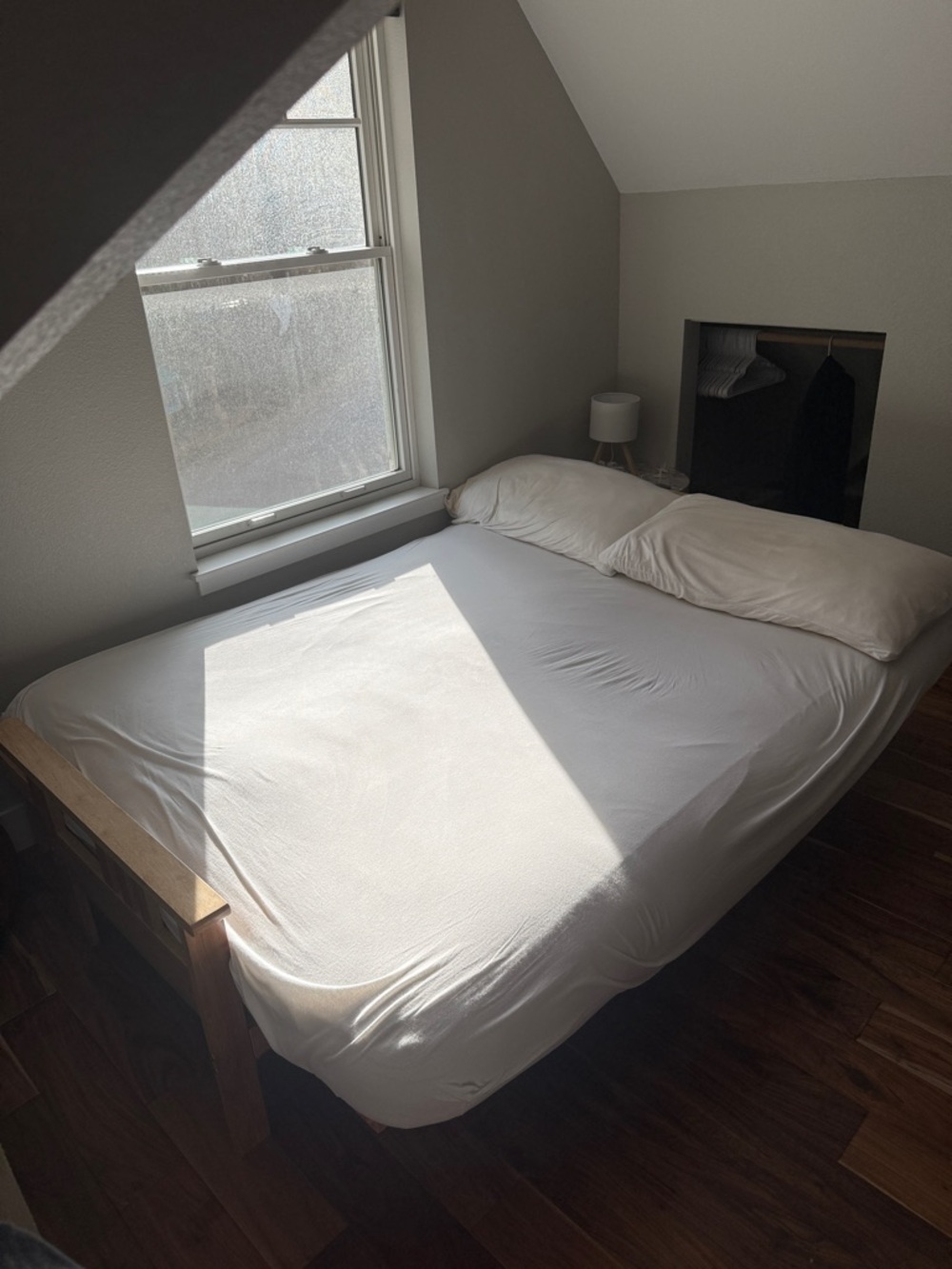 Queen Fitted Sheet and Pillowcases Set - Off-White